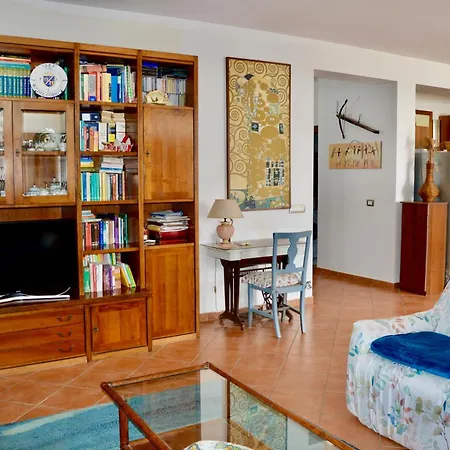 Casamia 펜션 아볼라